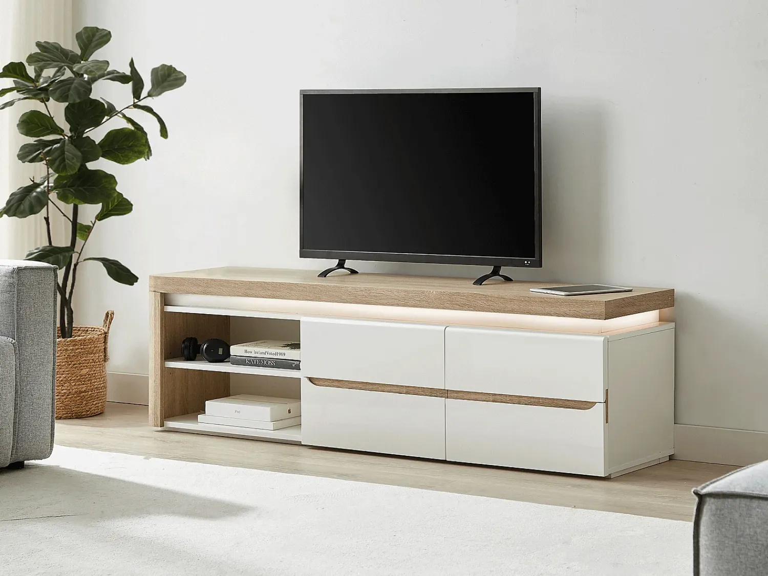 Vente-unique Móvel de TV, 2 portas e 2 nichos com LEDs em MDF lacado a branco e natural VADEMOSA^ Móvel De Tv