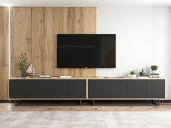 Móvel de TV com 8 portas - corpo carvalho wotan, frentes mate - 300 cm, estrutura metálica^ Móvel De Tv
