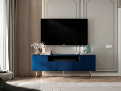Móvel De Tv| Móvel de TV com 3 portas e nicho – Estrutura -marinho mate, frentes ranhuradas -marinho mate – 150 cm, pés dourados Azul