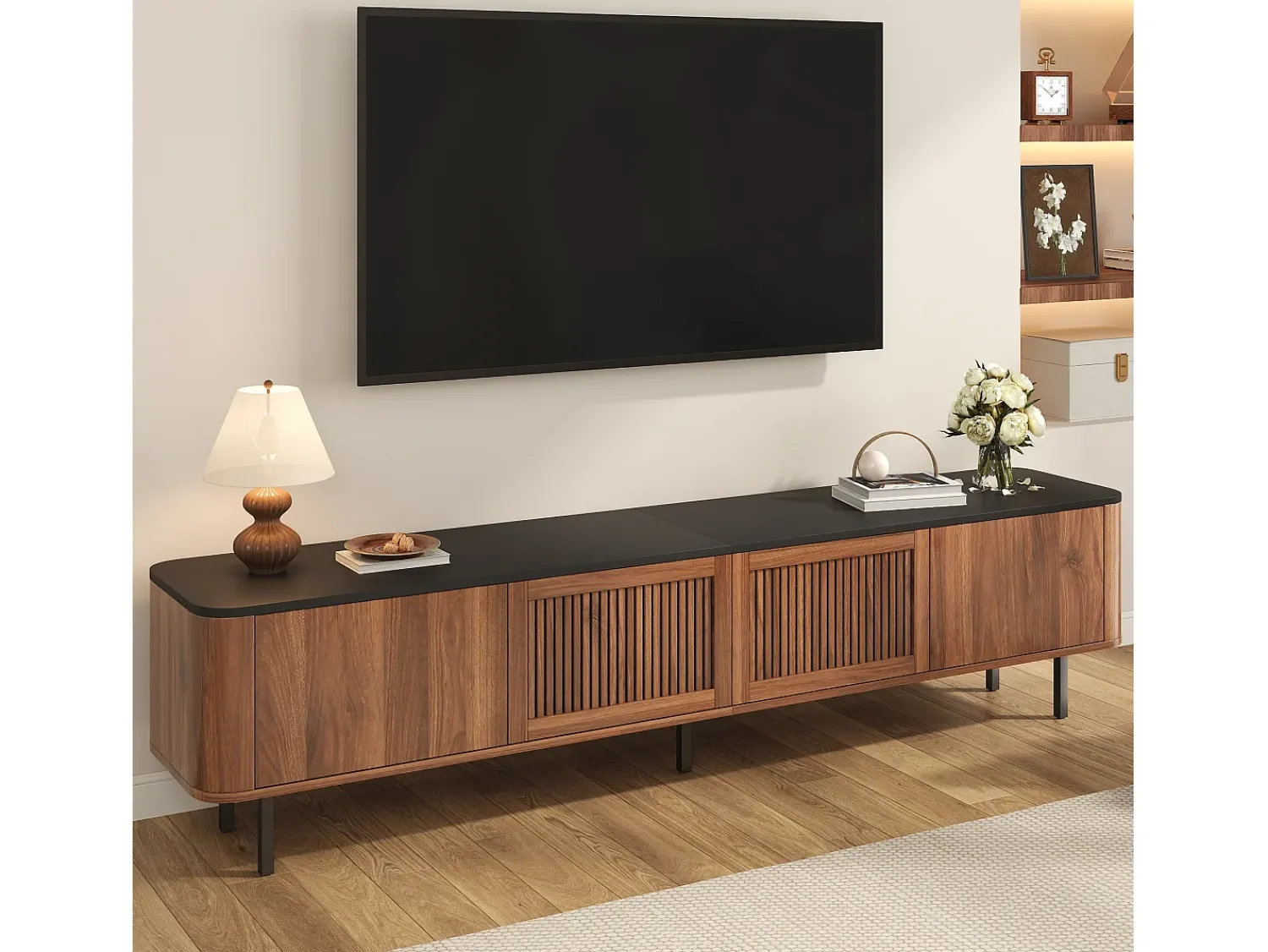 Móvel De Tv|ModernLuxe Móvel de TV moderno 190x35x45 cm - 4 portas de persiana - cantos arredondados - pés de ferro - MDF - marrom Castanho
