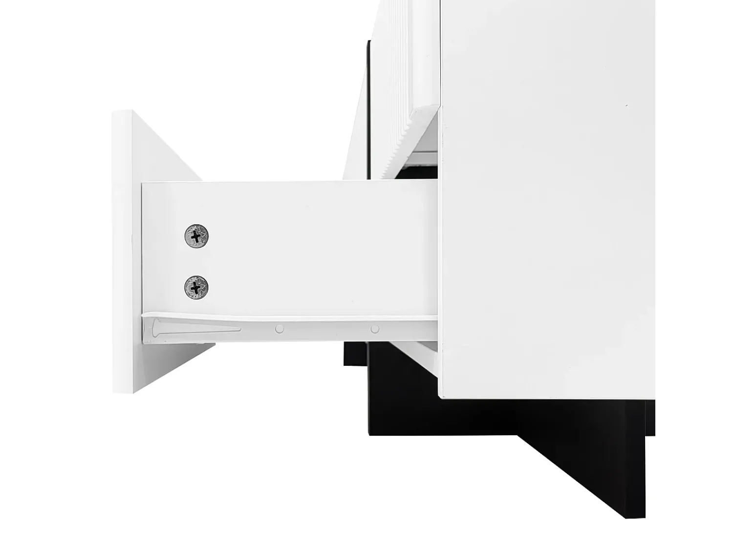 Painel baixo para TV com pés em blocos de cores em e preto brilhante, com portas e gavetas. Branco