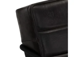 Poltrona* Poltrona em couro genuíno PT489874 Preto