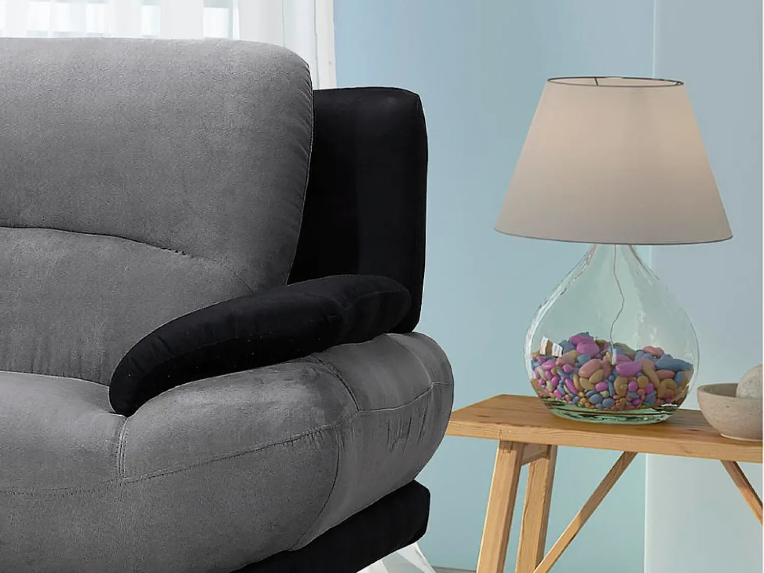 Vente-unique Sofá de 3 lugares em microfibra Bicolor cinza e preto - MUSKO^ Sofá